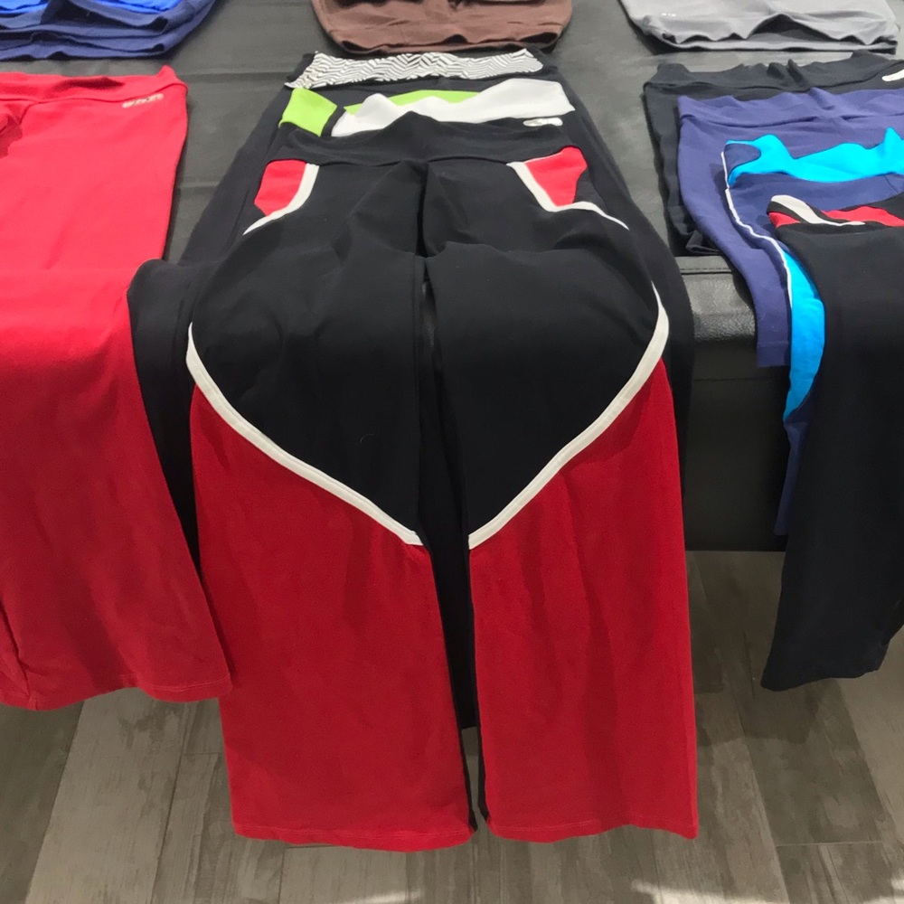3 Yoga pants Bia Brazil